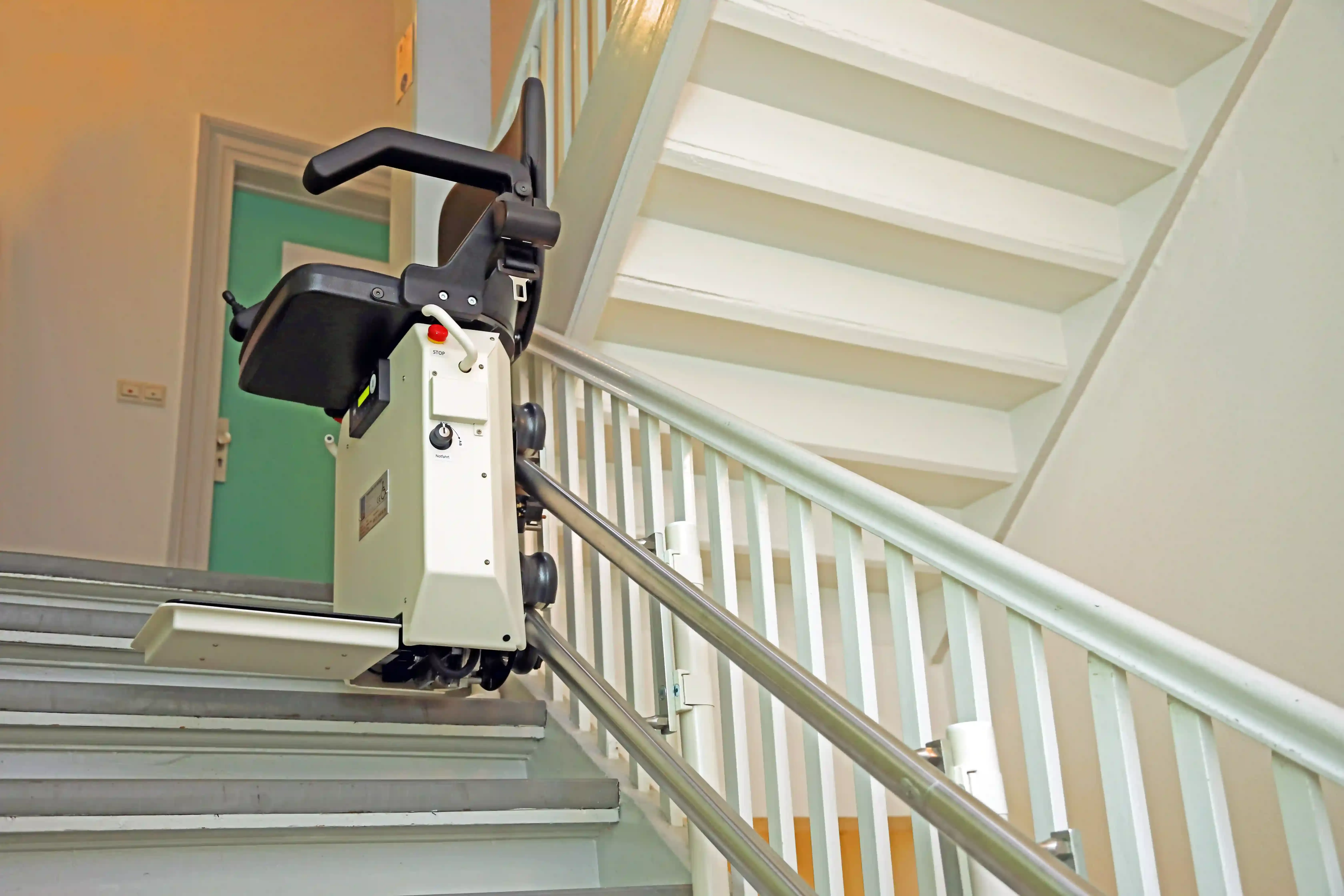 Image monte escalier 4 monte escalier idf